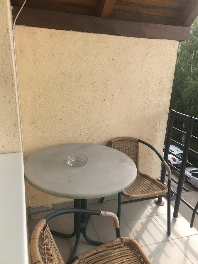 Vida Apartman Sarvar Exterior photo